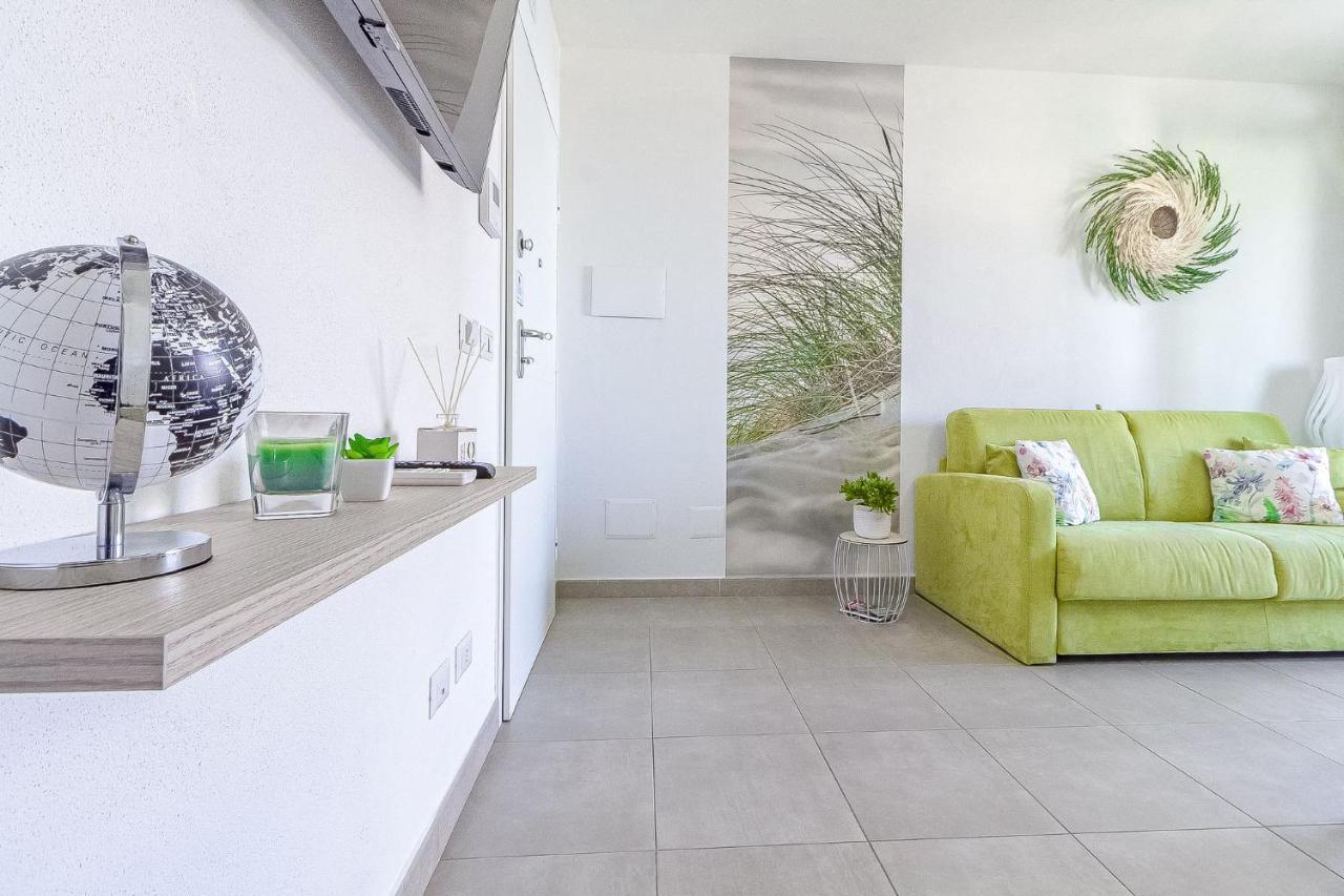 Skyfive Earth Apartment Алгеро Екстериор снимка